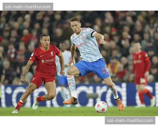 财务视角:闯入欧冠四强对各队赛季财政预算与夏窗引援计划的影响评估 财务视角:闯入欧冠四强对各队赛季财政预算与夏窗引援计划的影响评估